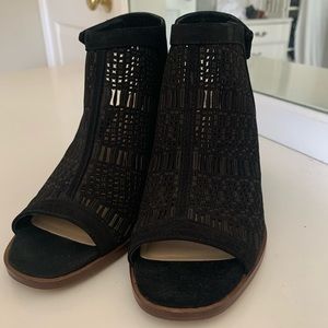 Vince Camuto Black Suede Heeled Sandals